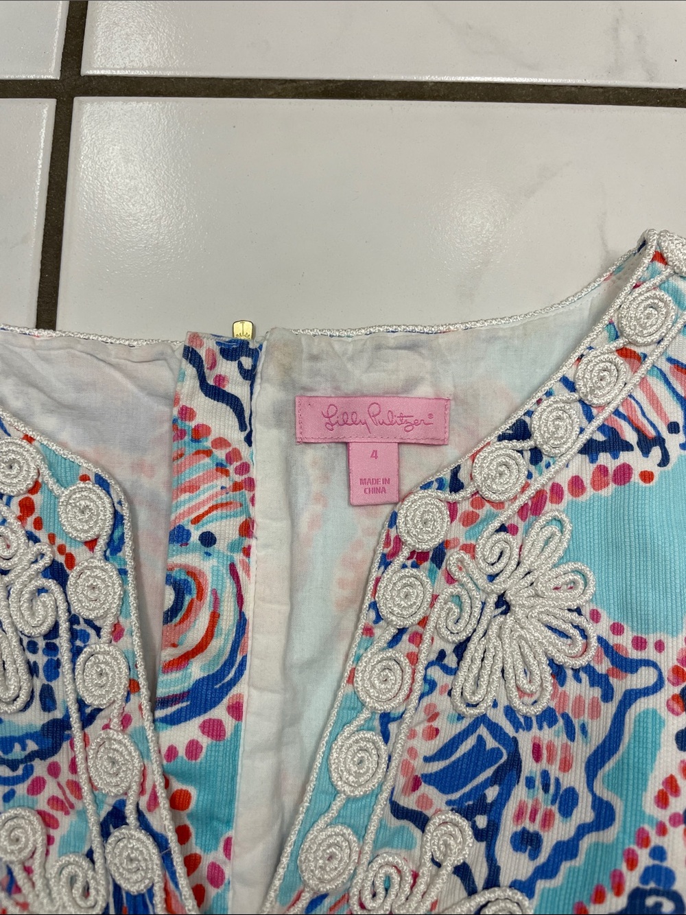 Lily Pulitzer 100% Cotton Gabby Mini Shift Dress in Shell Me About It Size 4 - Picture 4 of 15